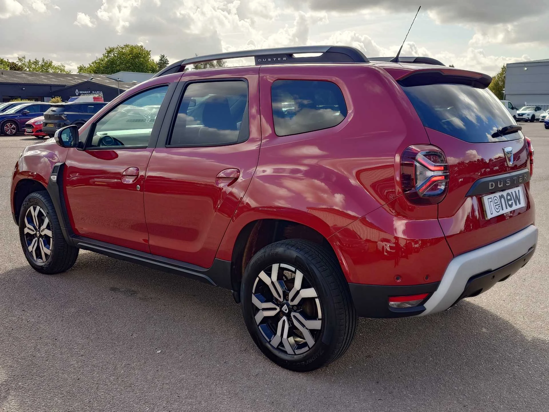 Vehicle image 3