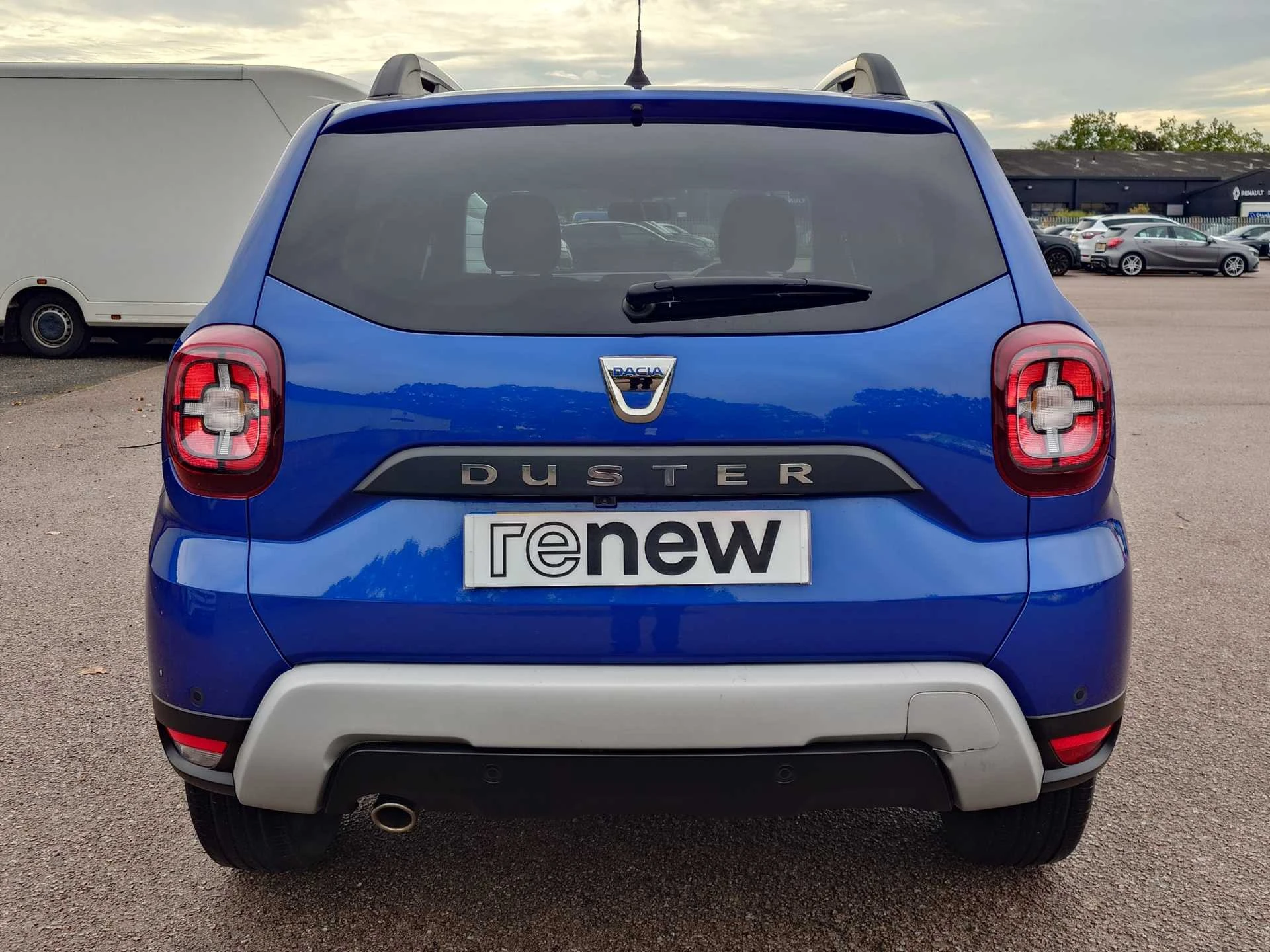Vehicle image 7