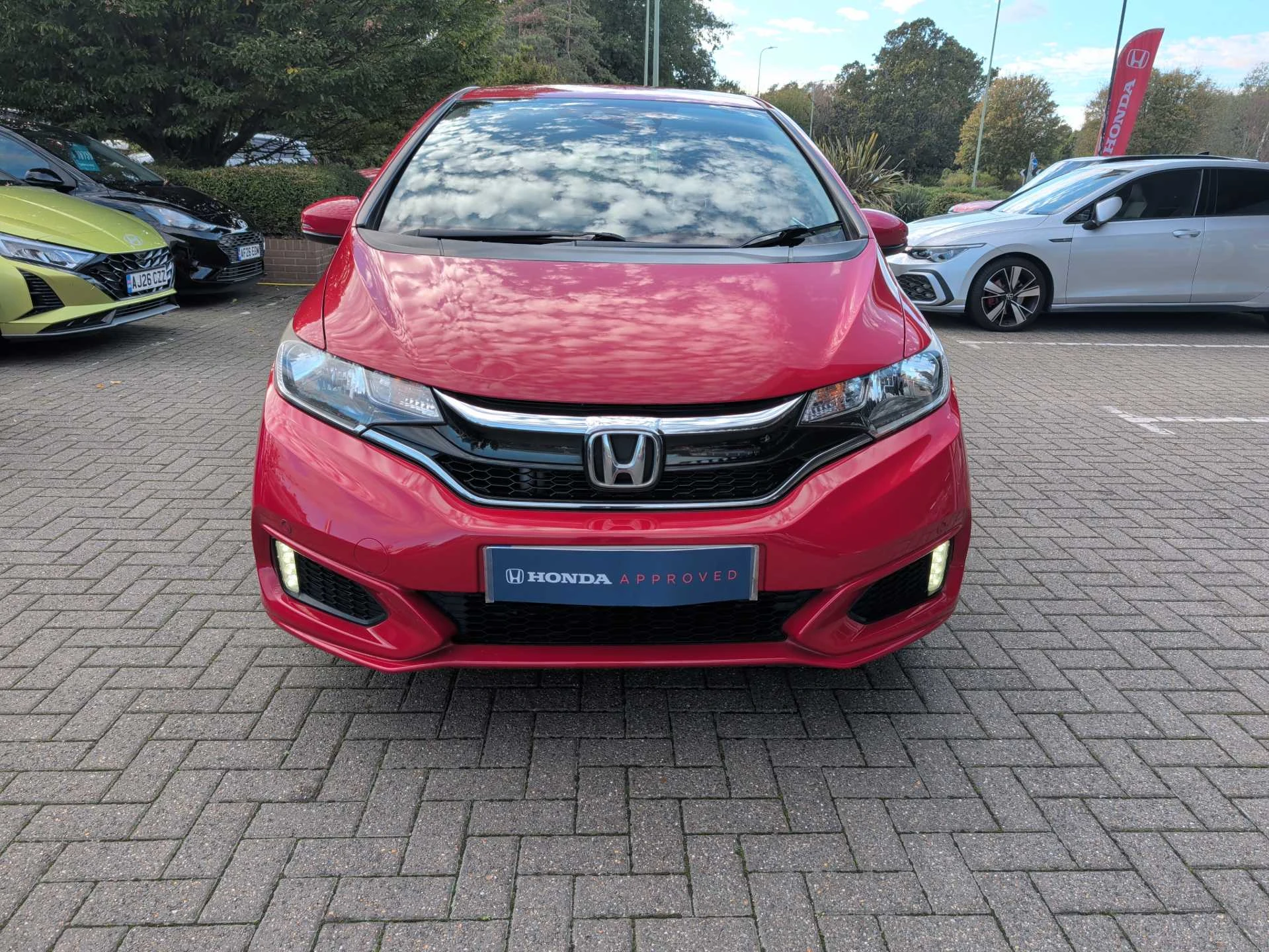 Vehicle image 6