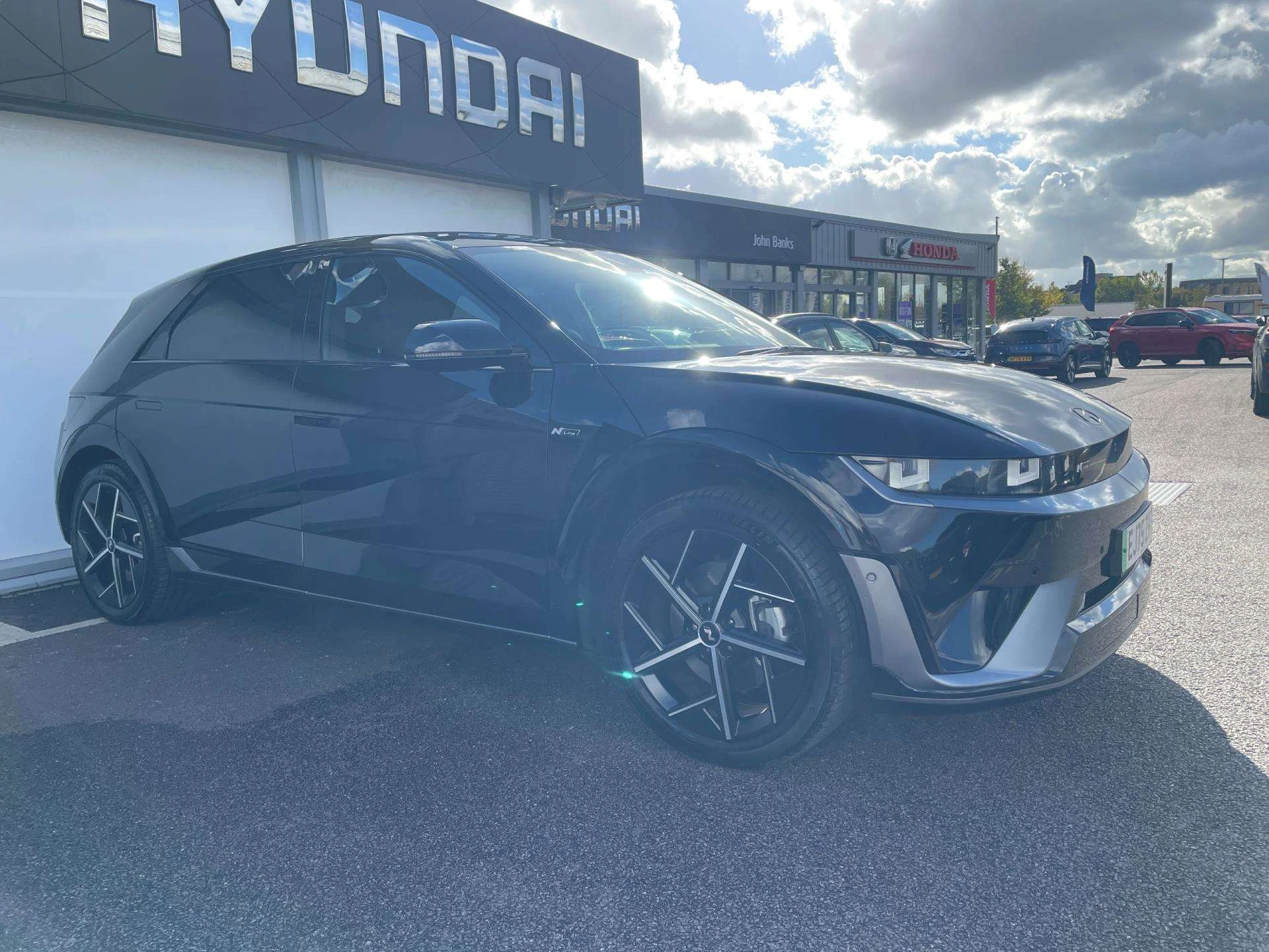 Vehicle image 5