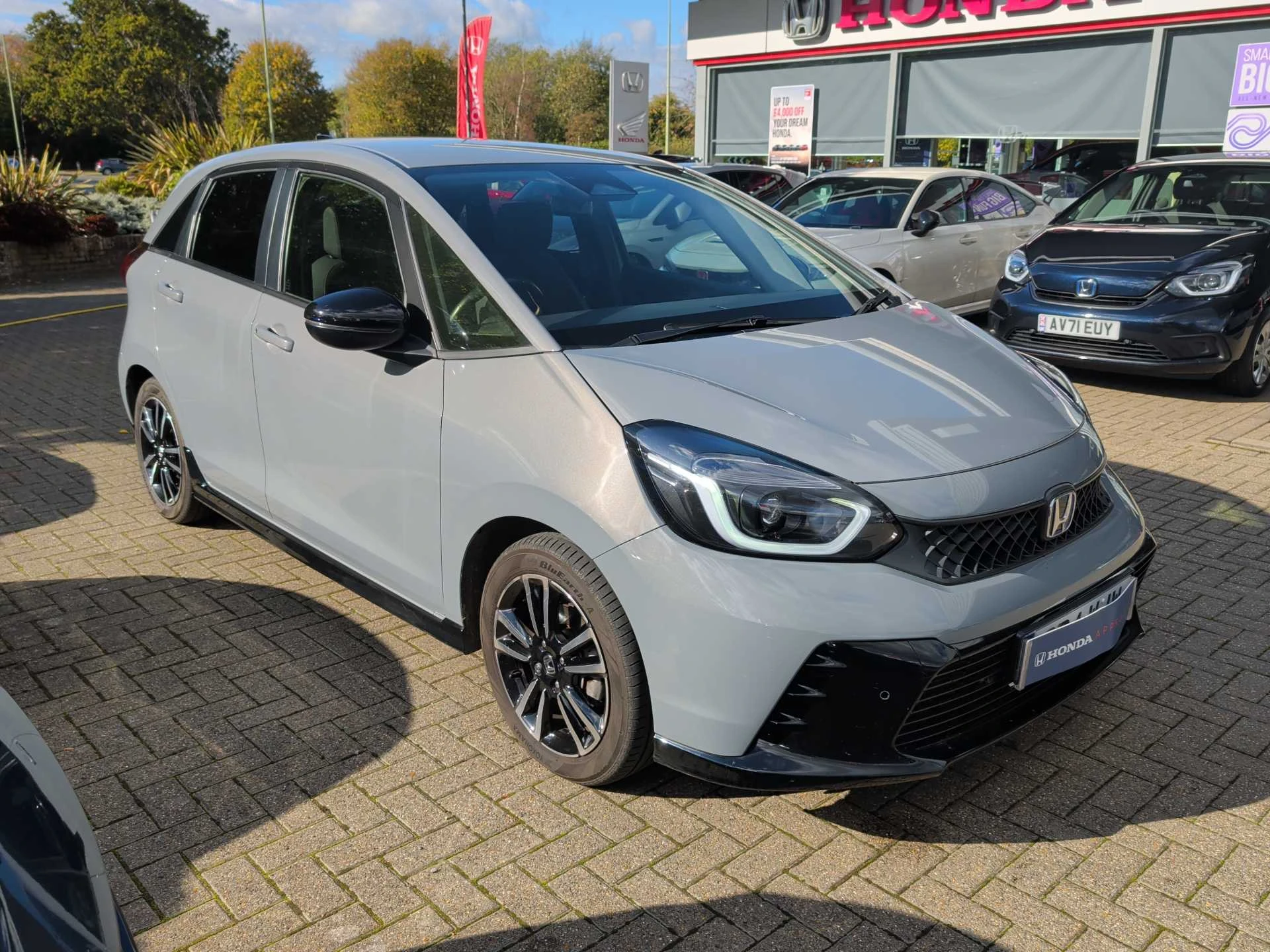 Vehicle image 1