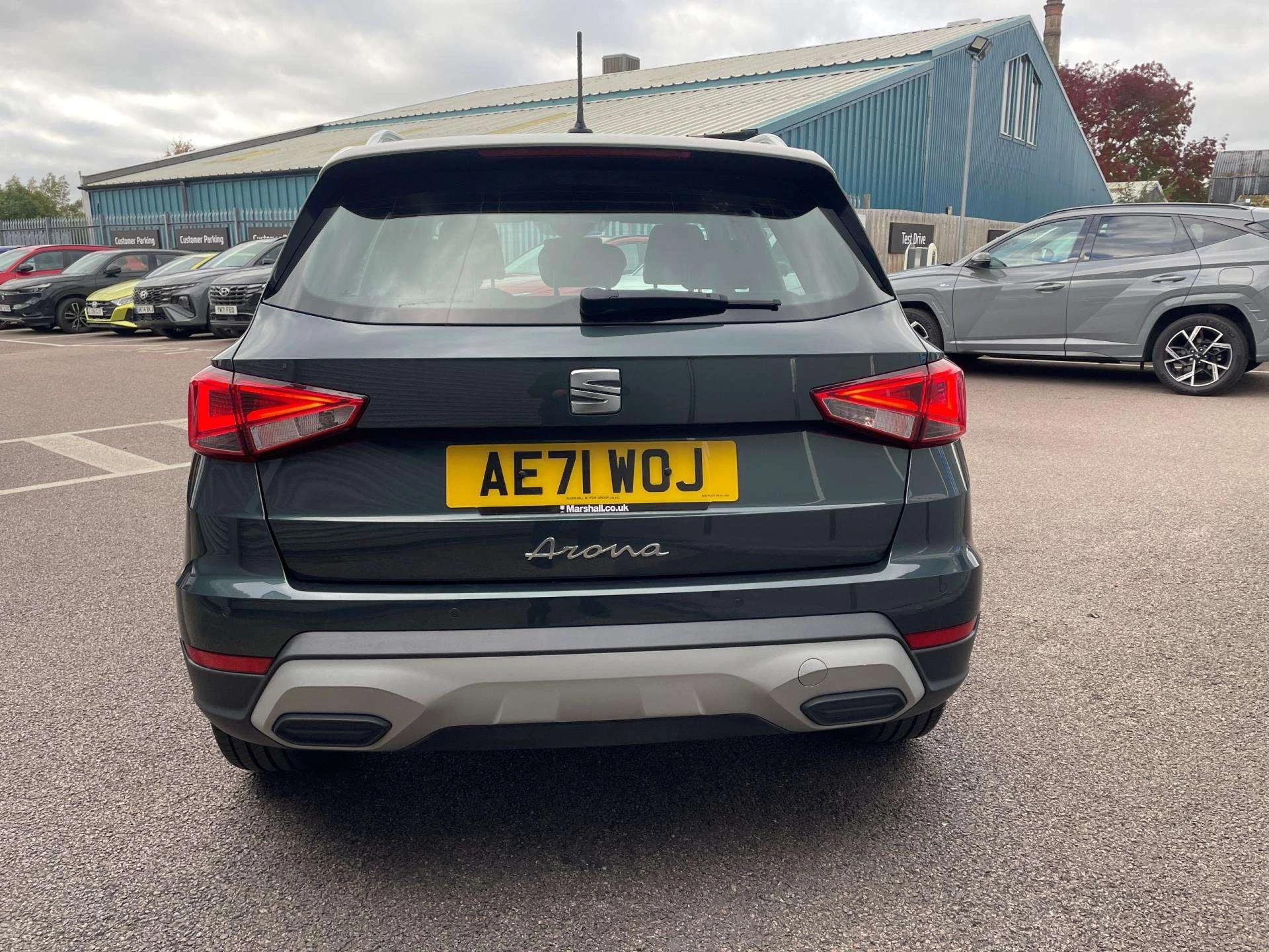 Vehicle image 6