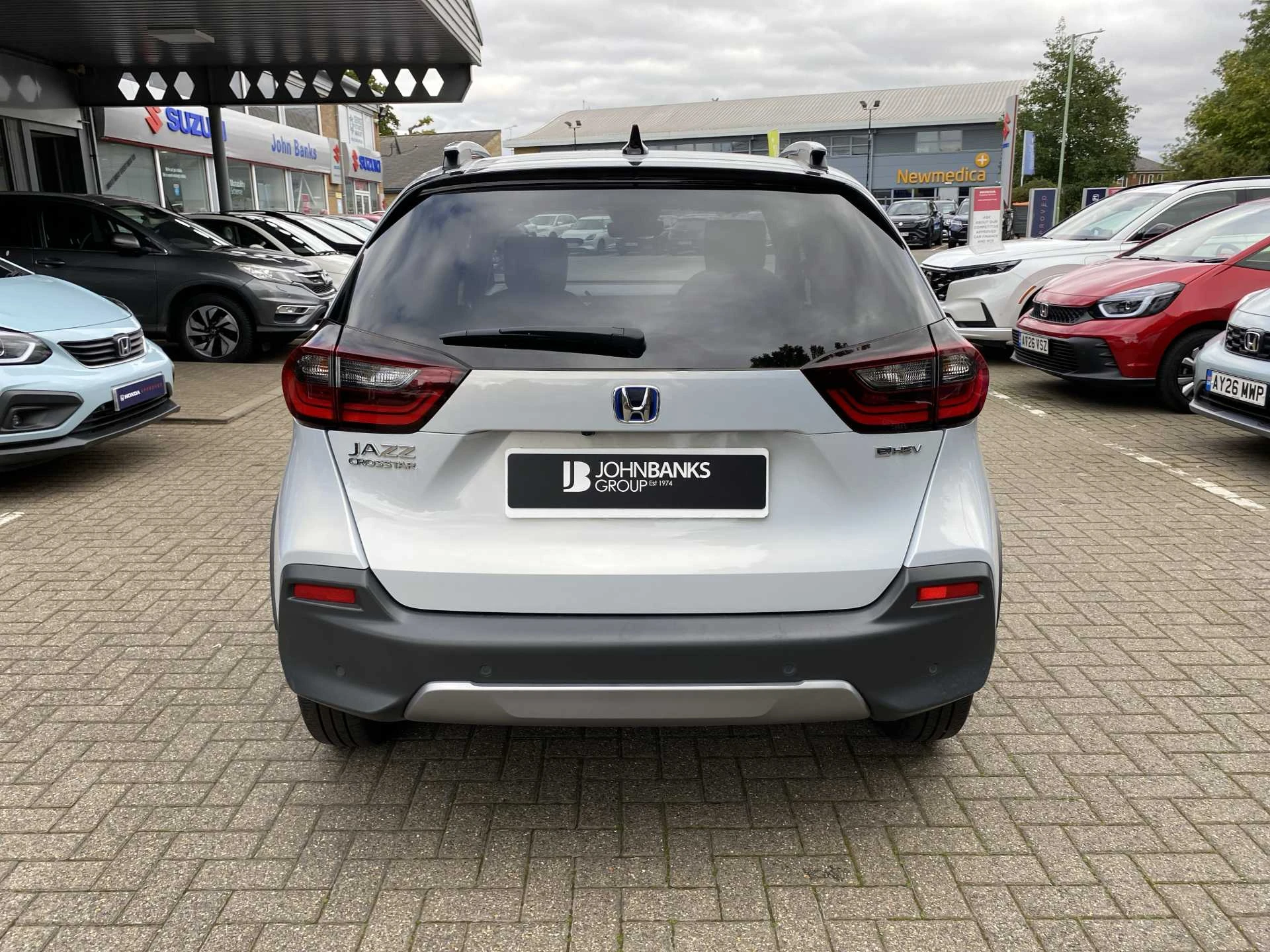 Vehicle image 6