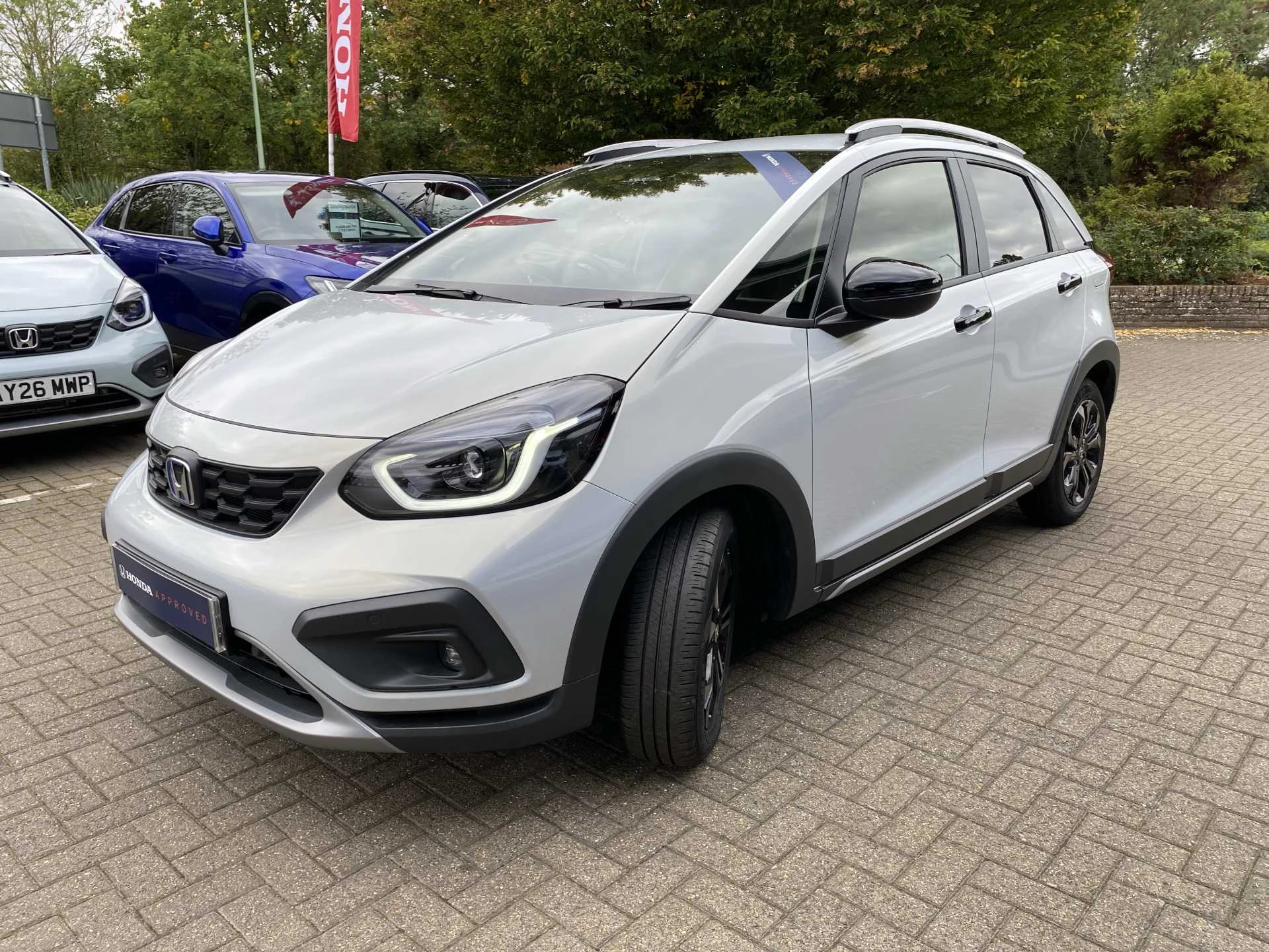 Vehicle image 3