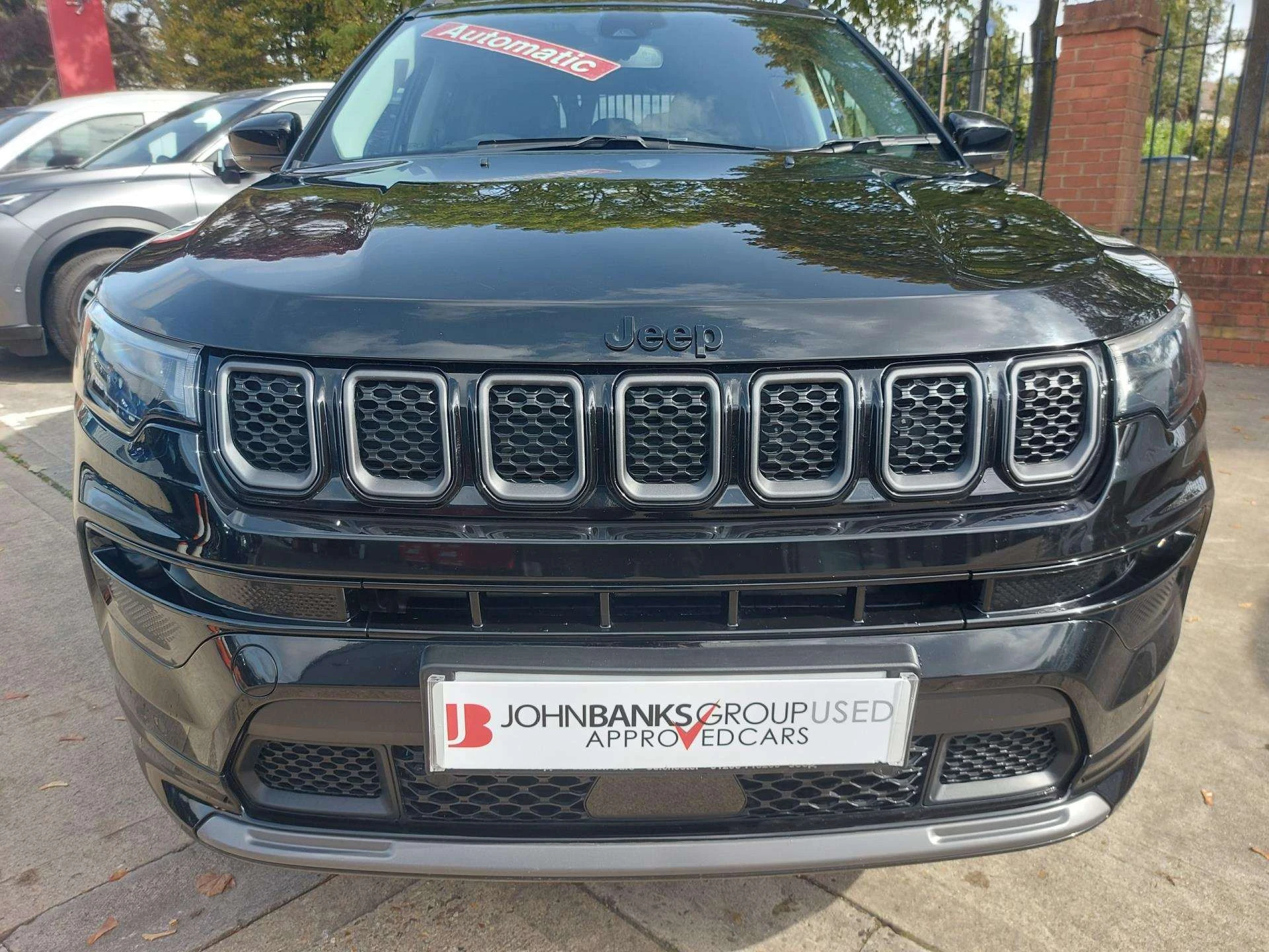 Vehicle image 6