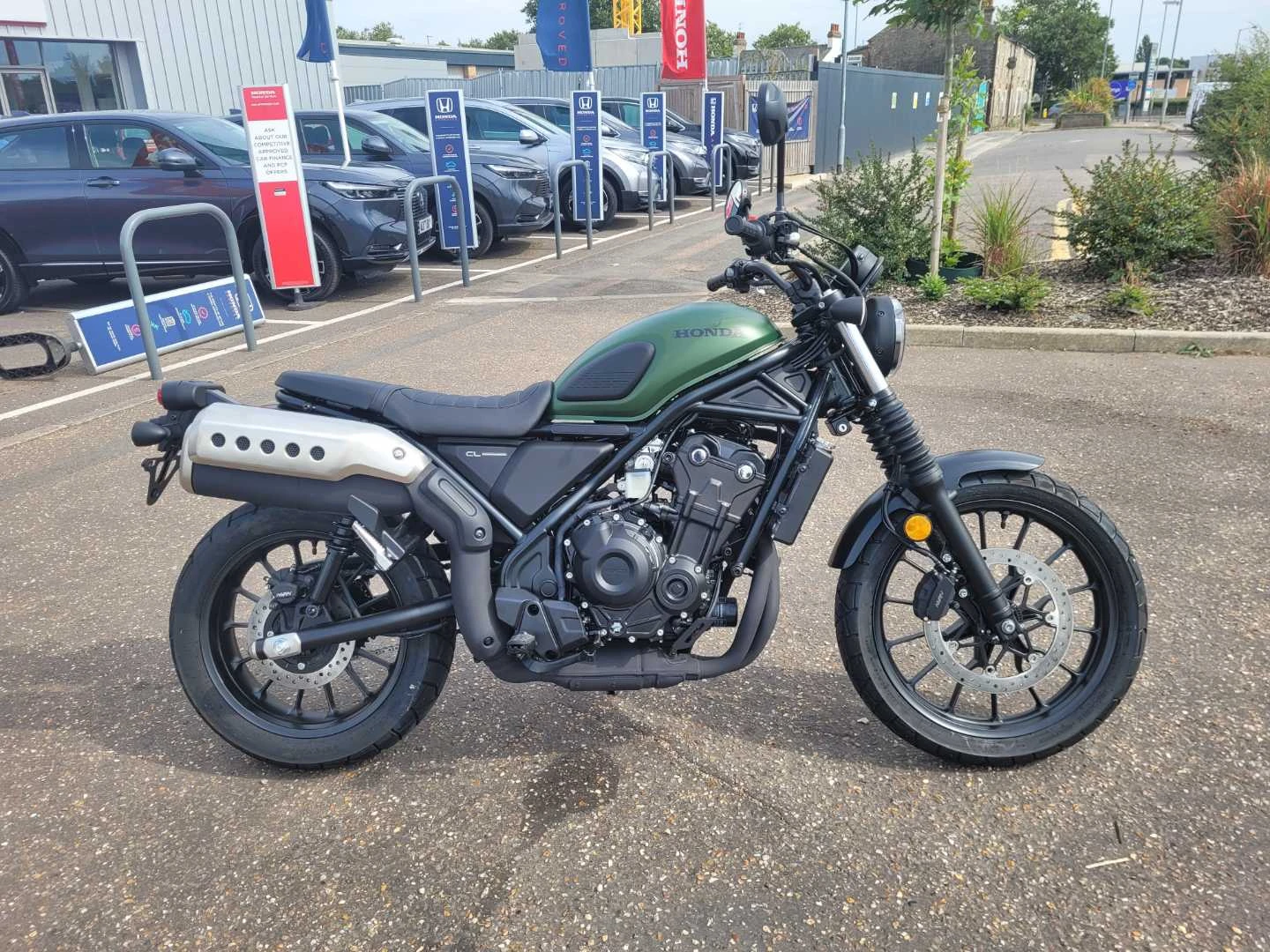 Vehicle image 2