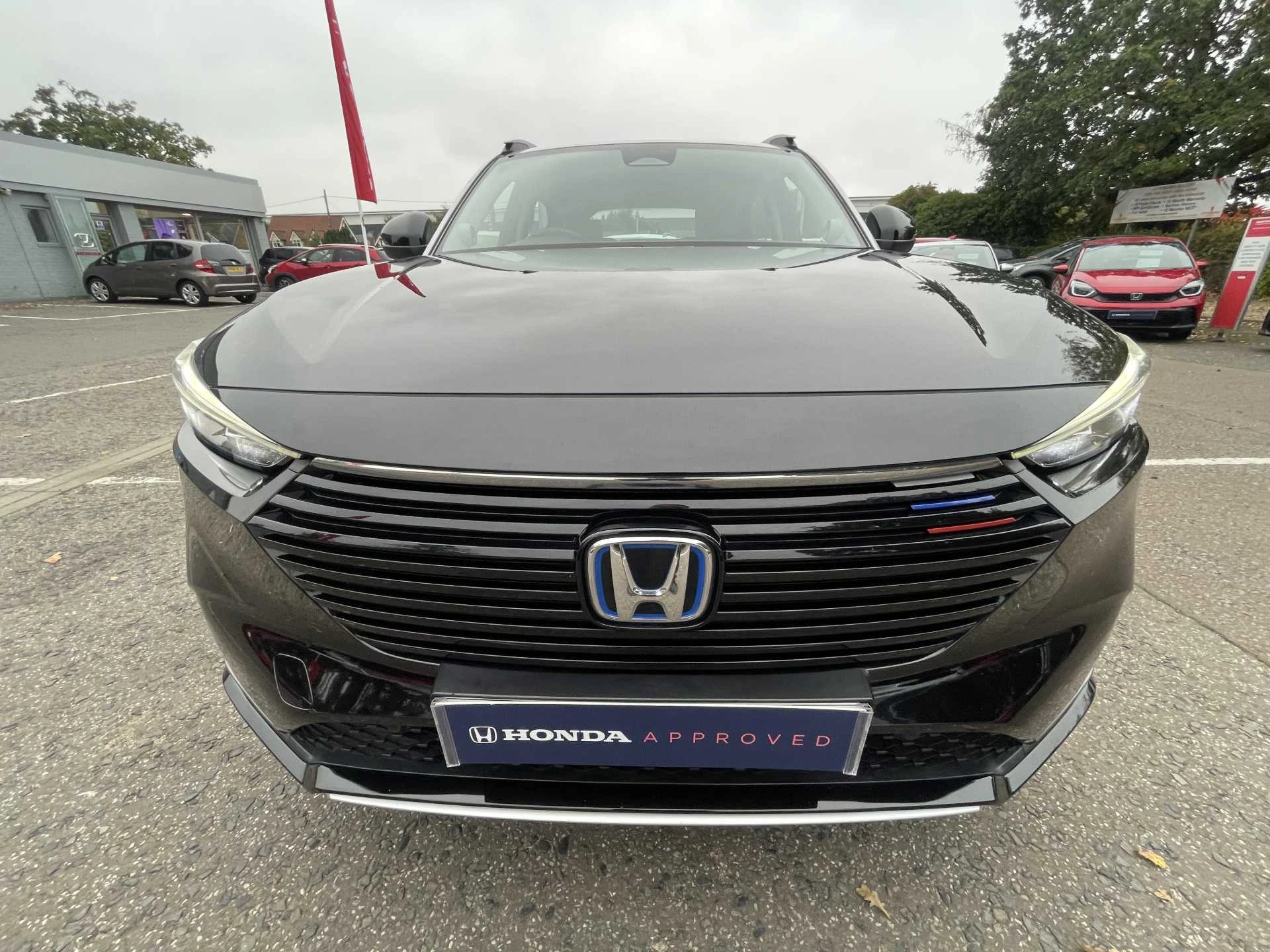 Vehicle image 6