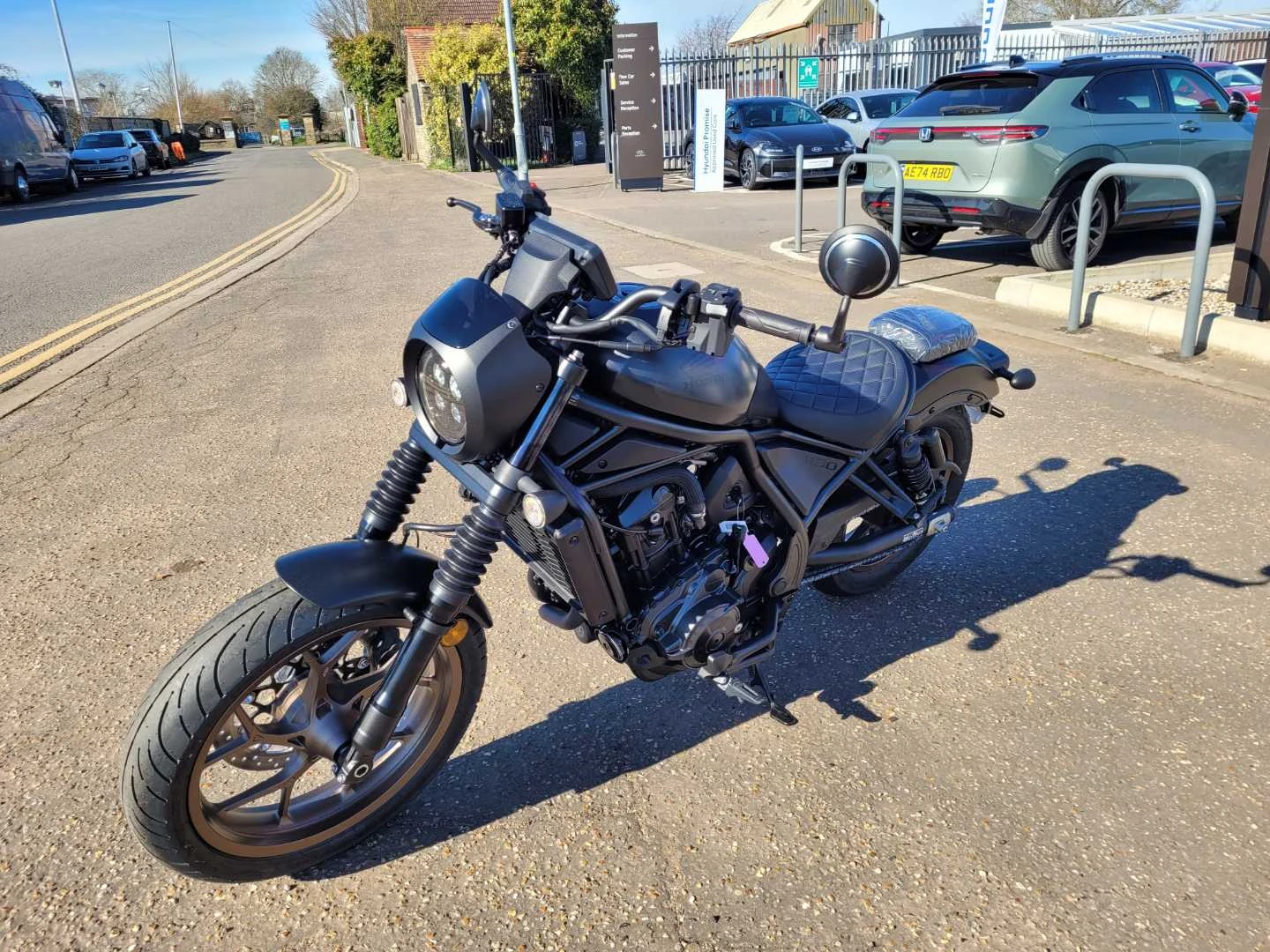 Vehicle image 7