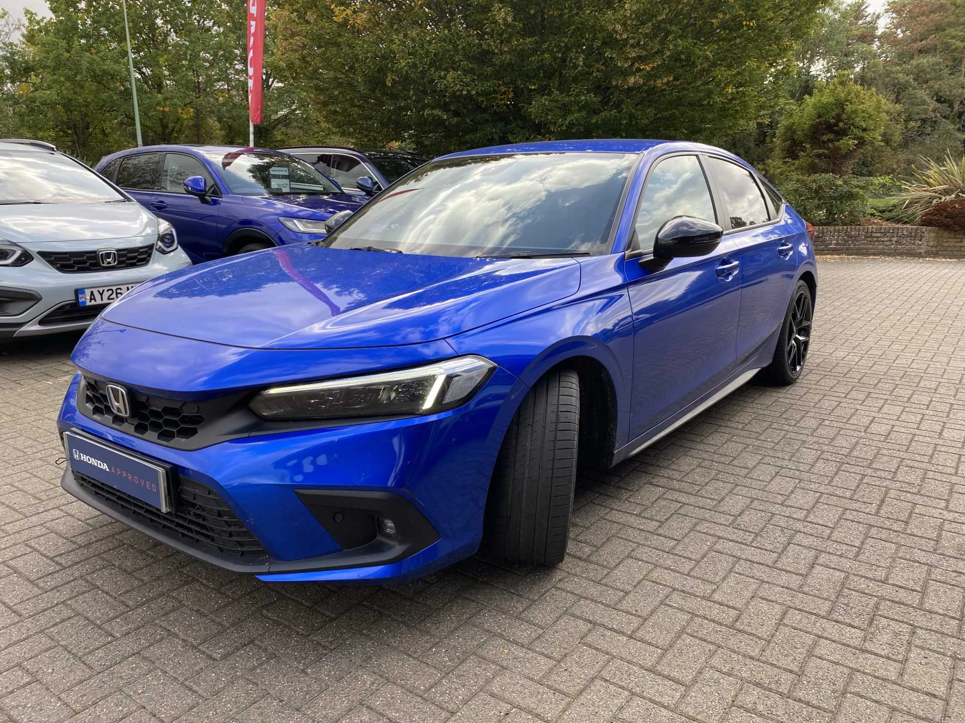 Vehicle image 3