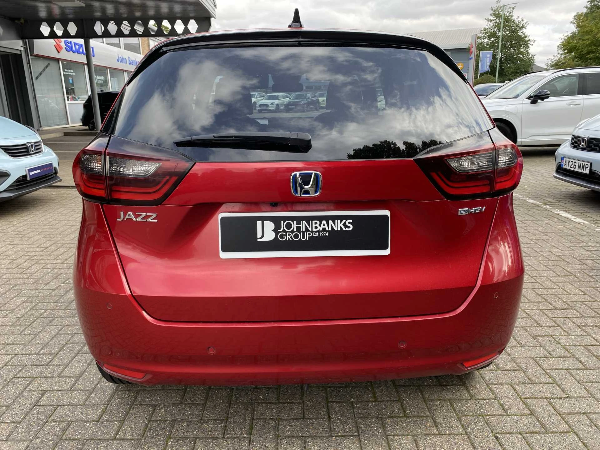 Vehicle image 6