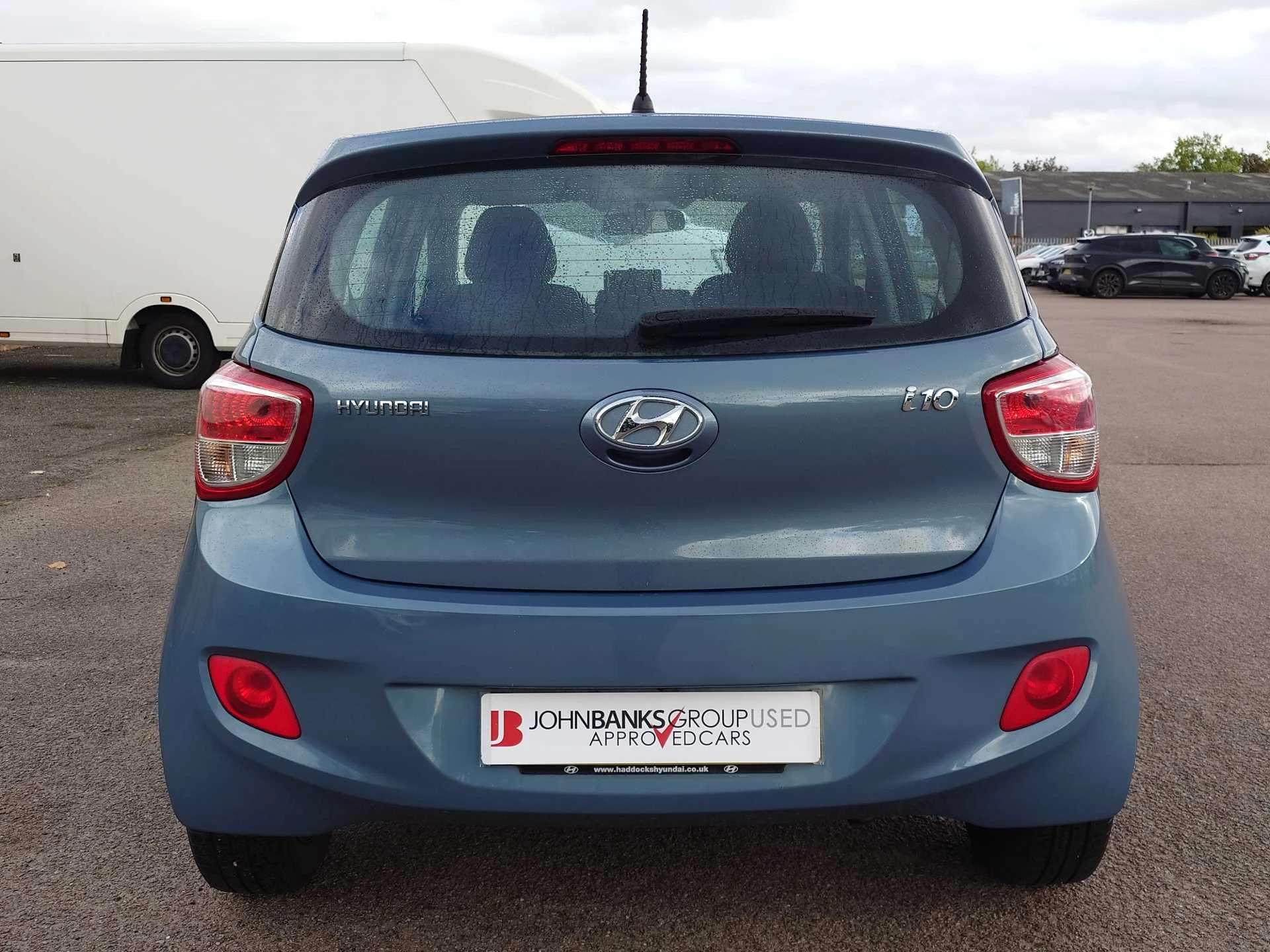 Vehicle image 7