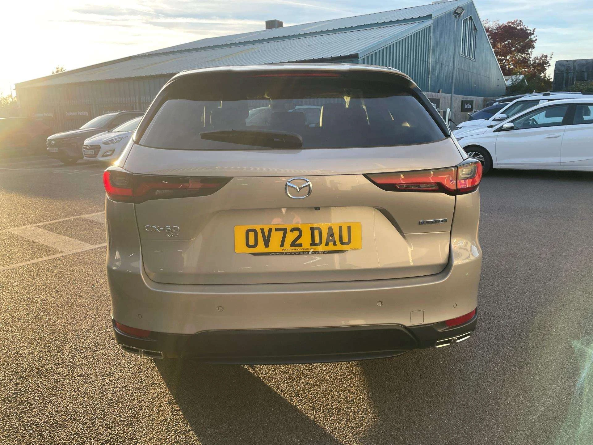 Vehicle image 6