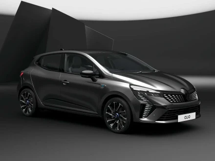Renault Clio Listing Image