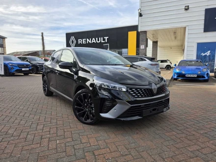 Renault Clio Listing Image