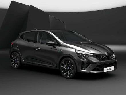 Renault Clio Listing Image
