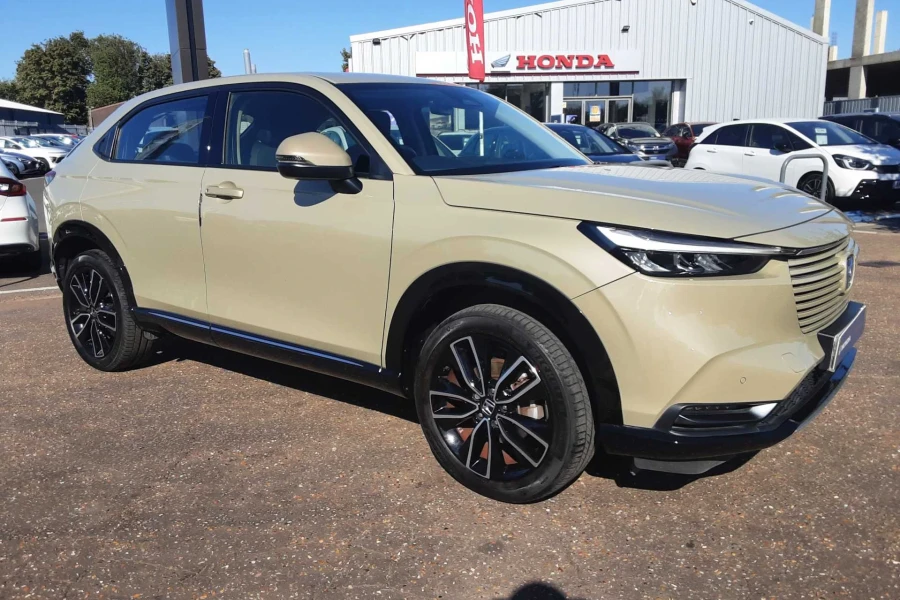 Vehicle Image - 1