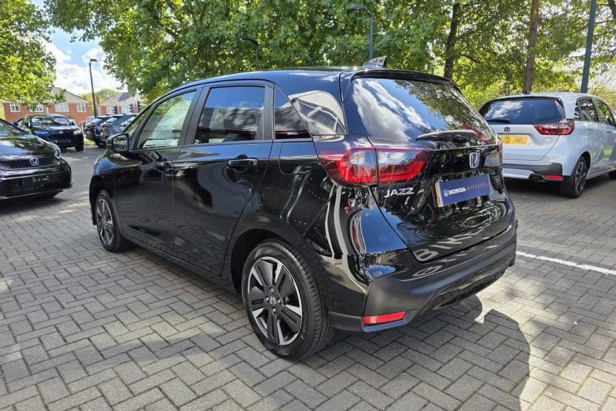 Vehicle Image - 2