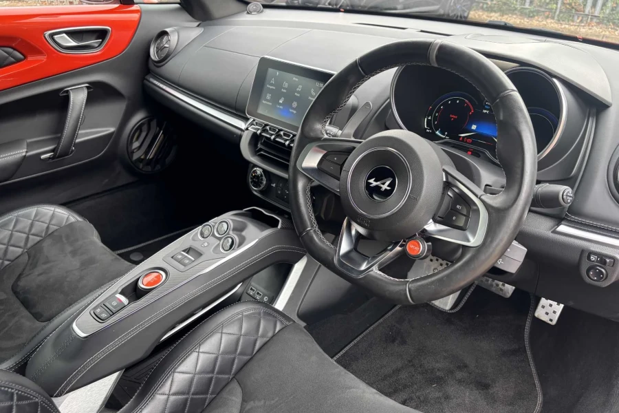 Vehicle Image - 3