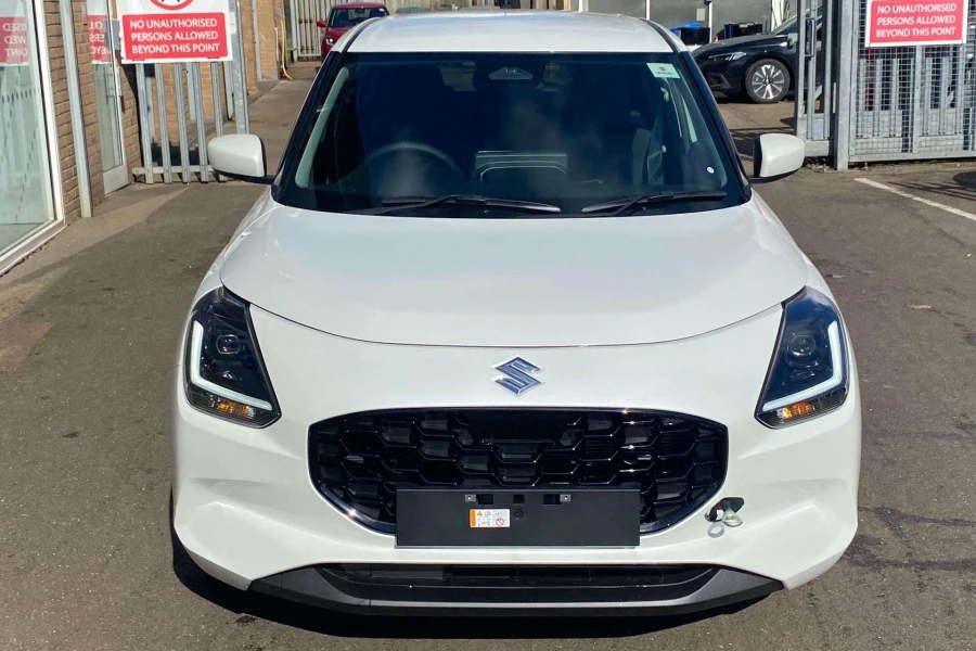 Vehicle Image - 1