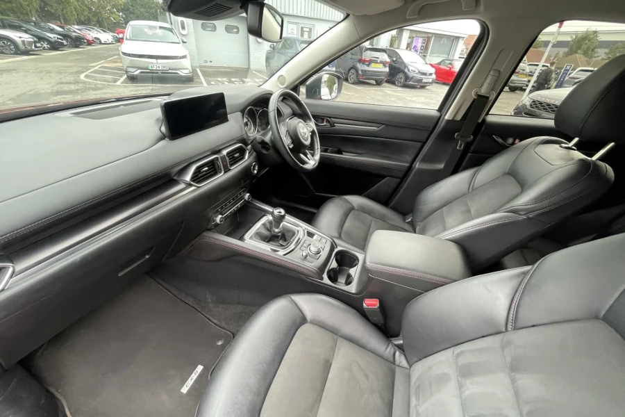 Vehicle Image - 1