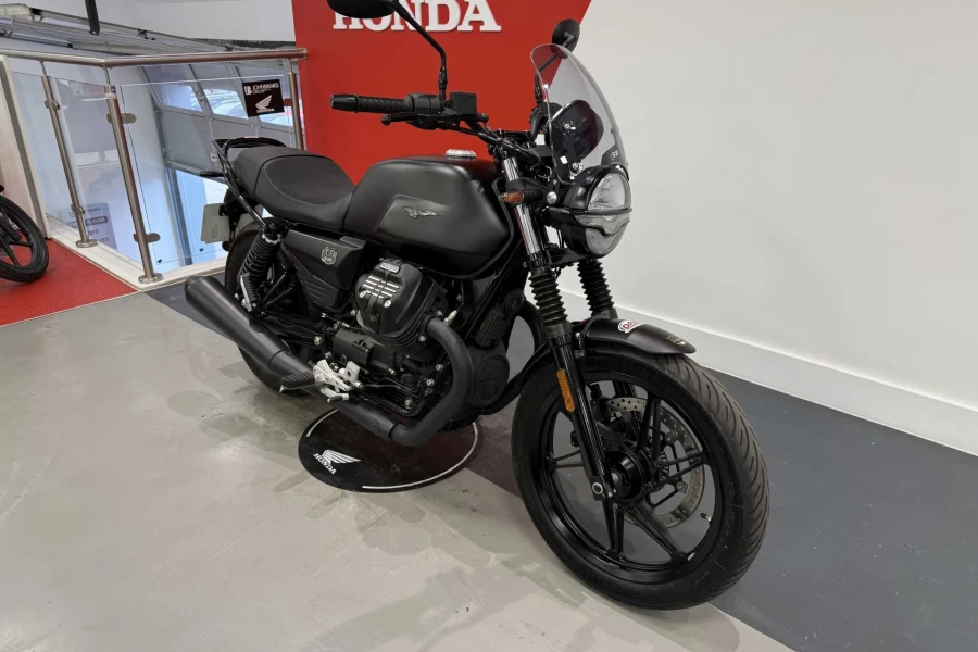 Vehicle Image - 1