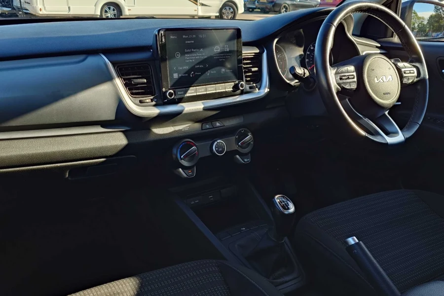 Vehicle Image - 1