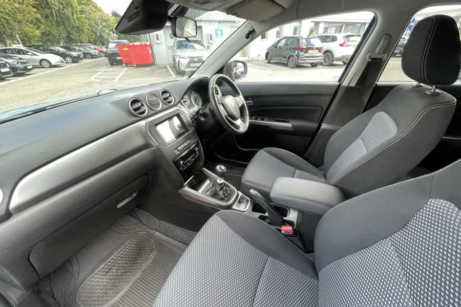 Vehicle Image - 1