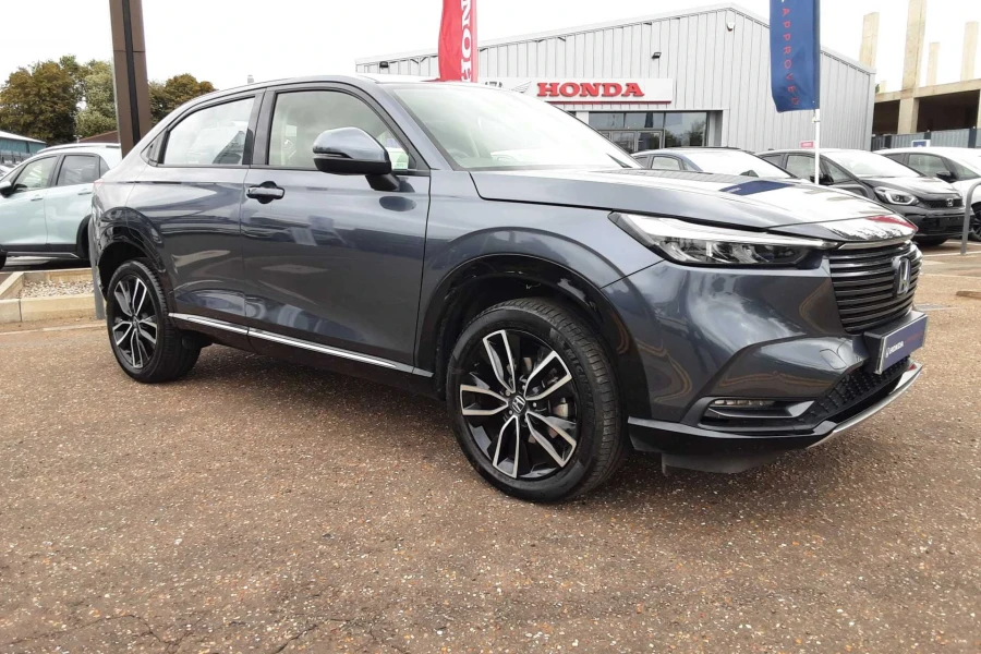 Vehicle Image - 1