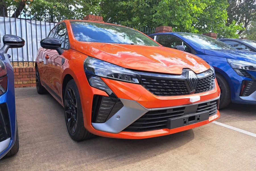 Vehicle Image - 1