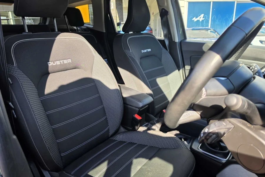 Vehicle Image - 3