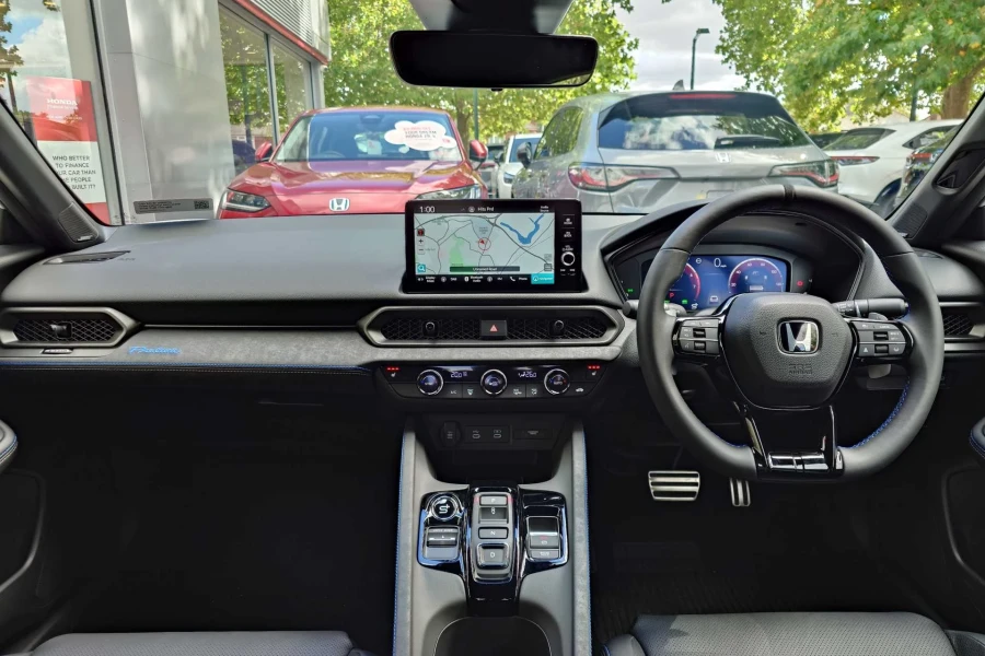 Vehicle Image - 3