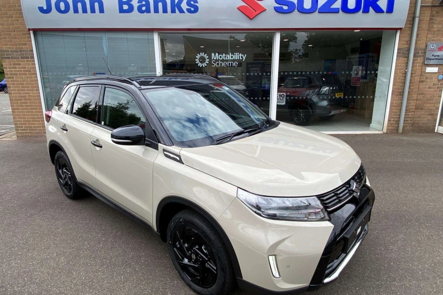 Vehicle Image - 2