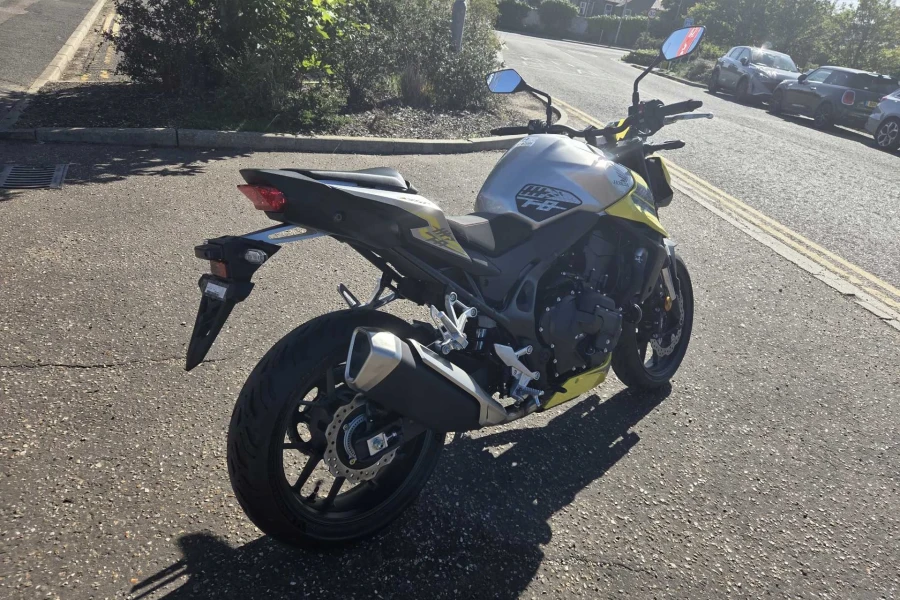 Vehicle Image - 2