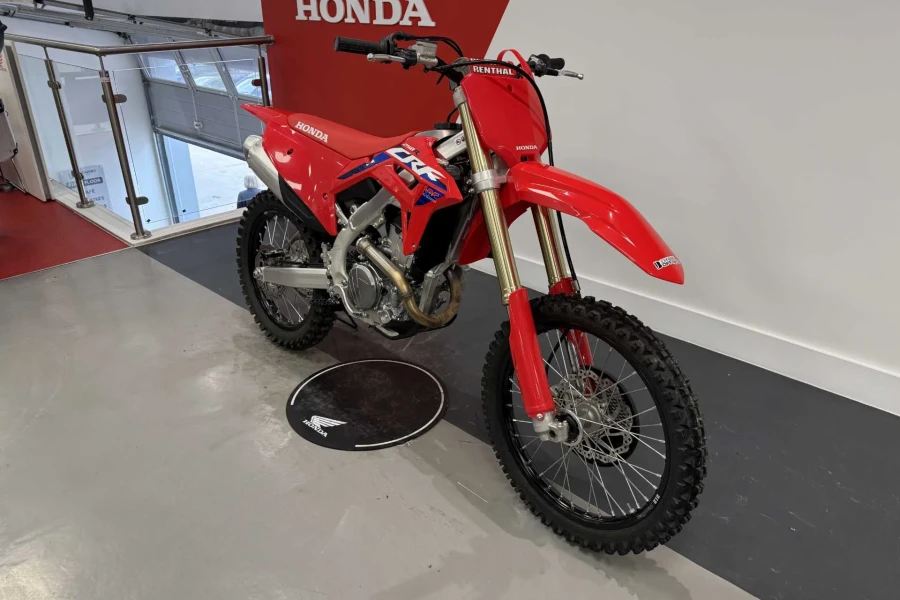 Vehicle Image - 1