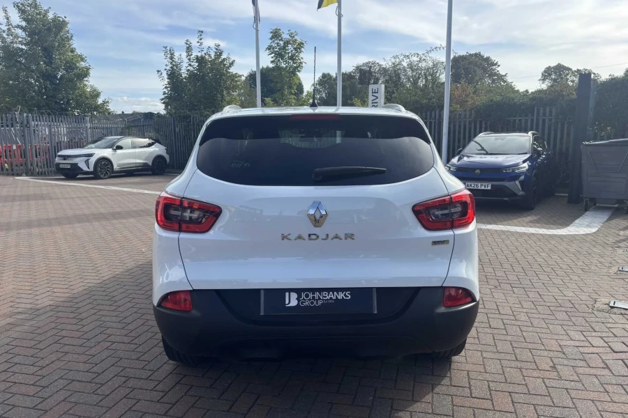 Vehicle Image - 2