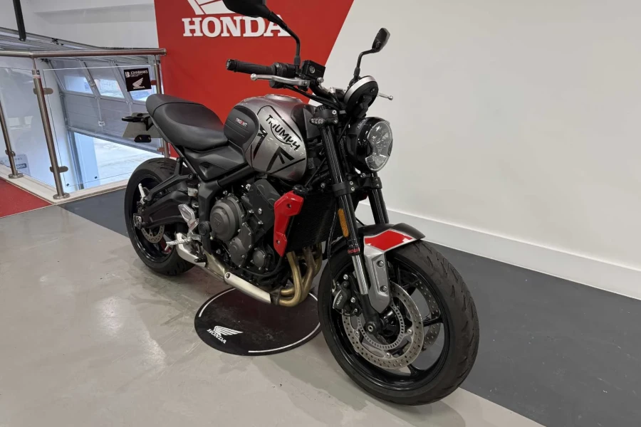 Vehicle Image - 1