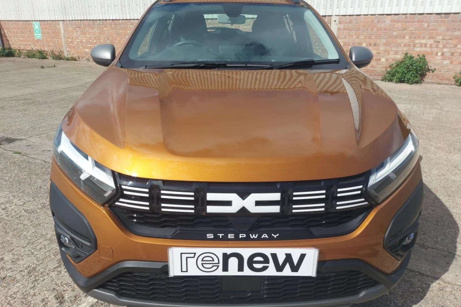 Vehicle Image - 1