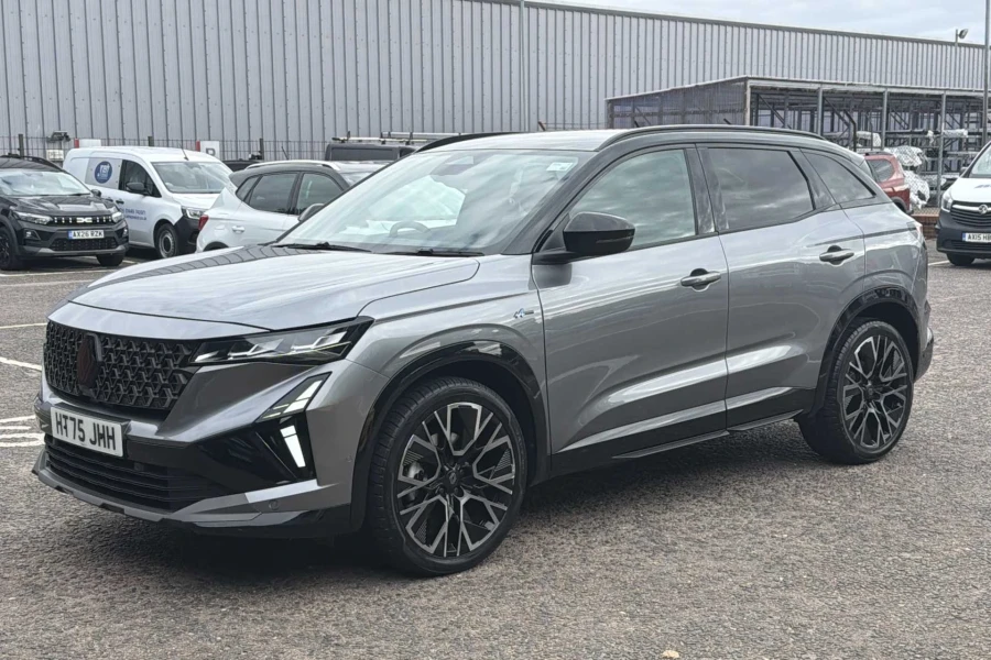 Vehicle Image - 1