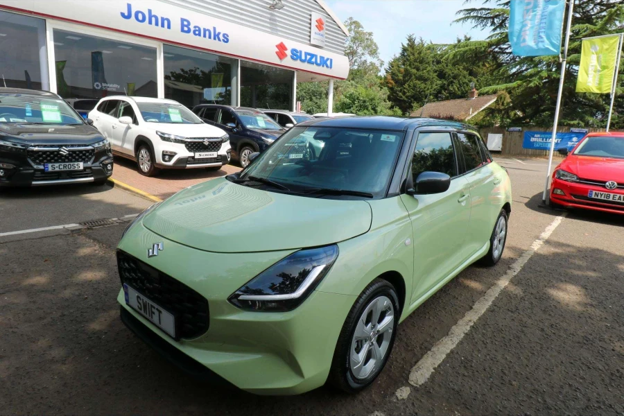 Vehicle Image - 2