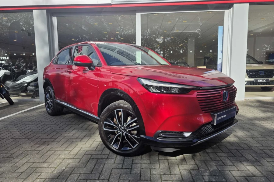 Vehicle Image - 0