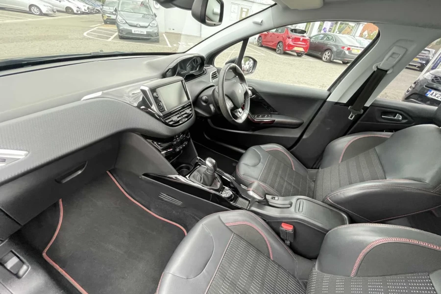 Vehicle Image - 1