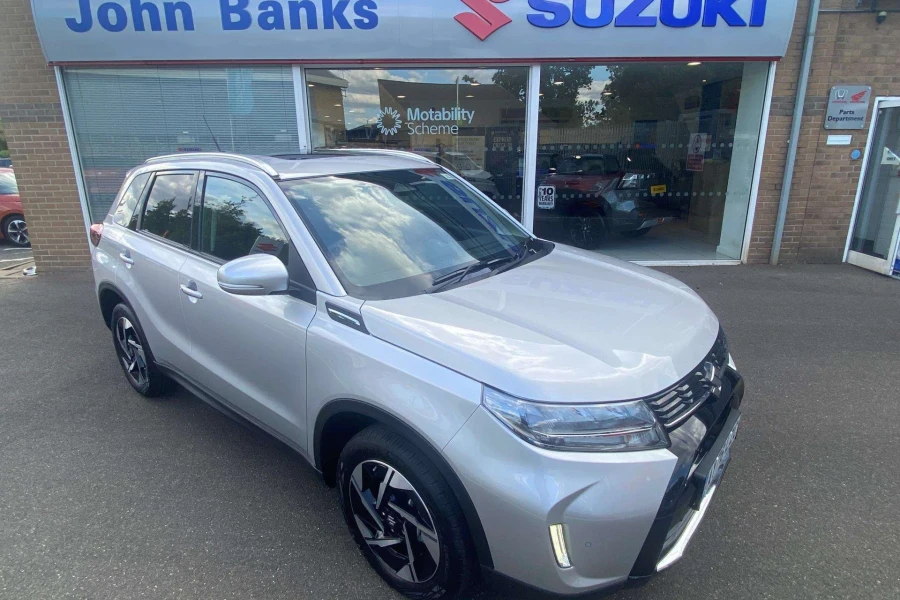 Vehicle Image - 2