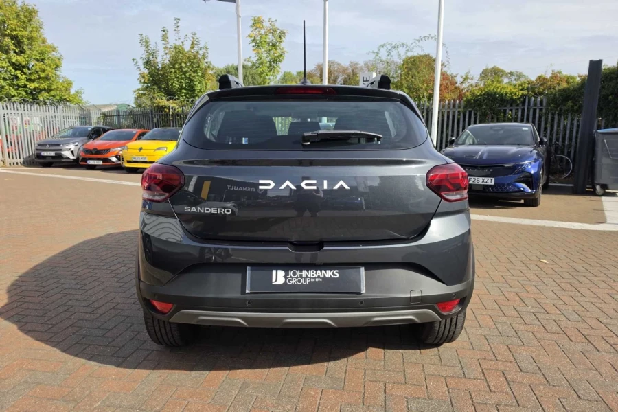 Vehicle Image - 2
