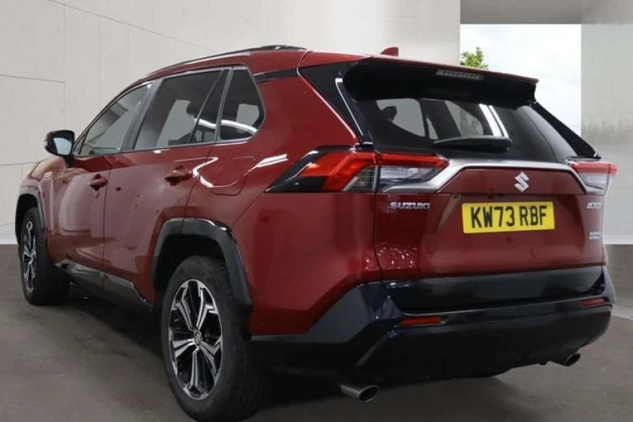 Vehicle Image - 2