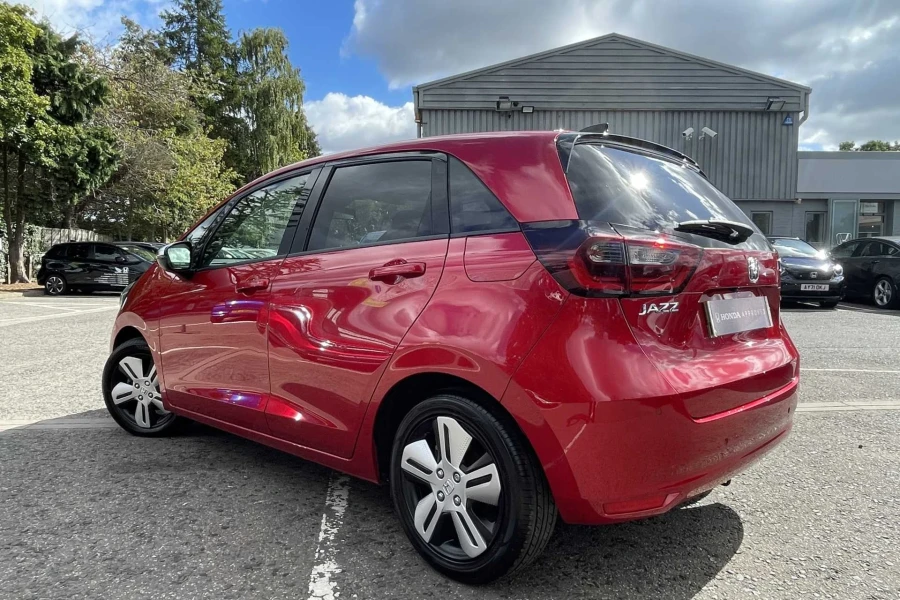Vehicle Image - 2
