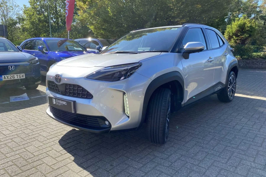 Vehicle Image - 2