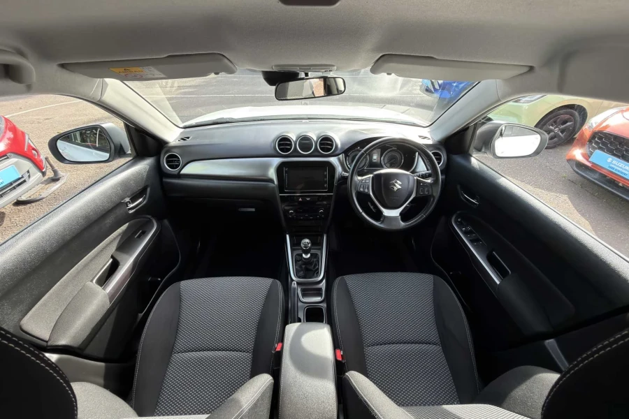 Vehicle Image - 3
