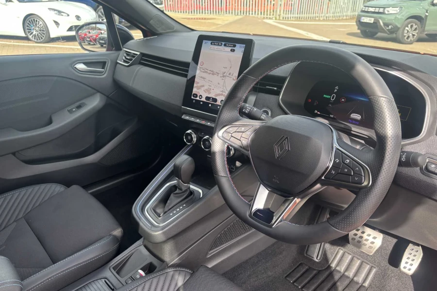 Vehicle Image - 3