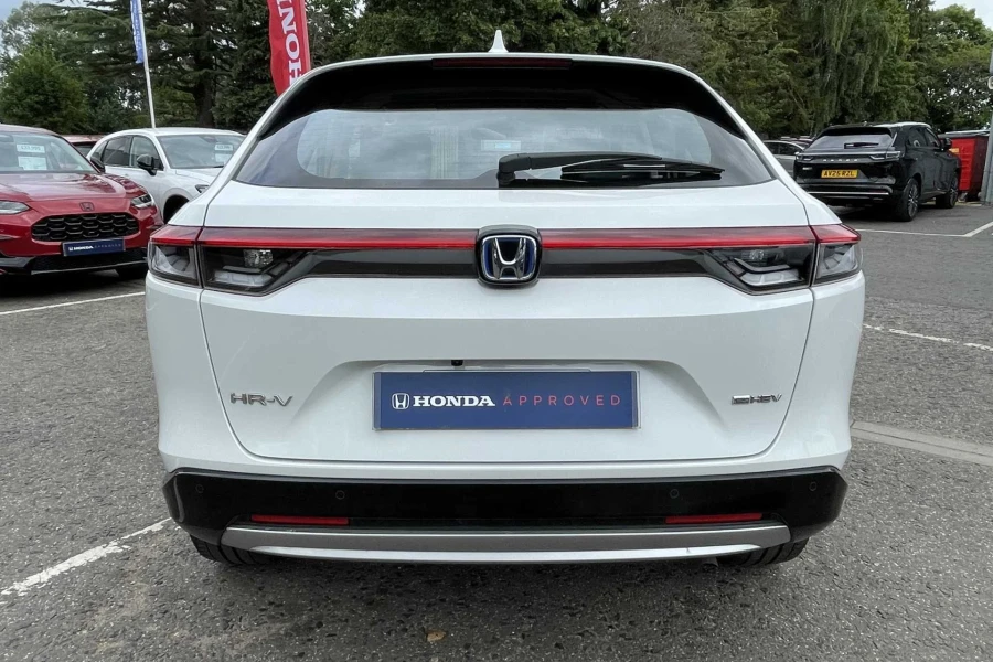 Vehicle Image - 3
