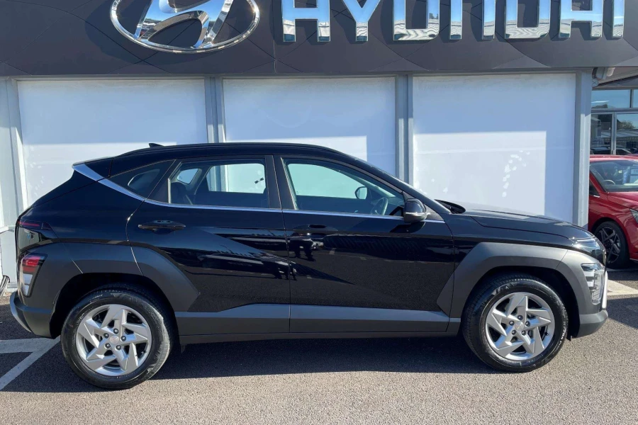 Vehicle Image - 1